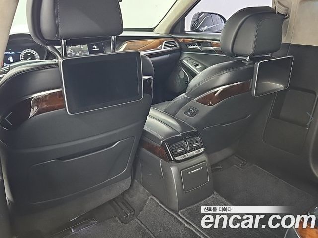 Genesis EQ900 2016 — photo 14