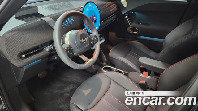 Mini Aceman 2025 — photo 10