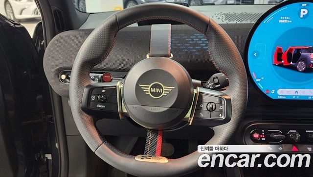 Mini Aceman 2025 — photo 12