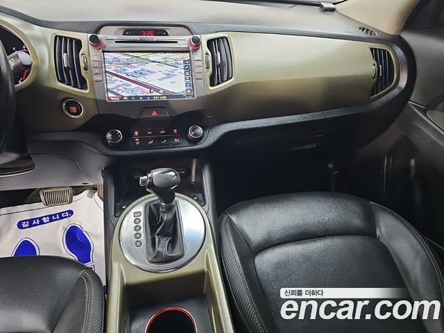 Kia Sportage 2015 — photo 10