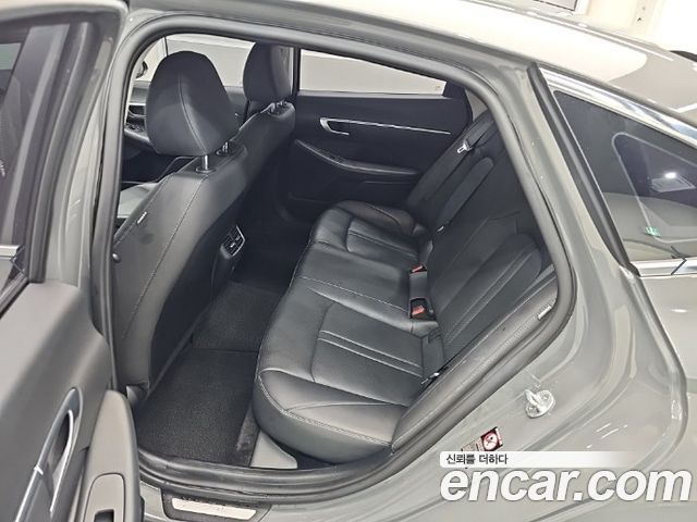 Hyundai Sonata 2020 — photo 12