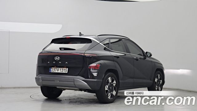 Hyundai Kona 2025 — photo 2