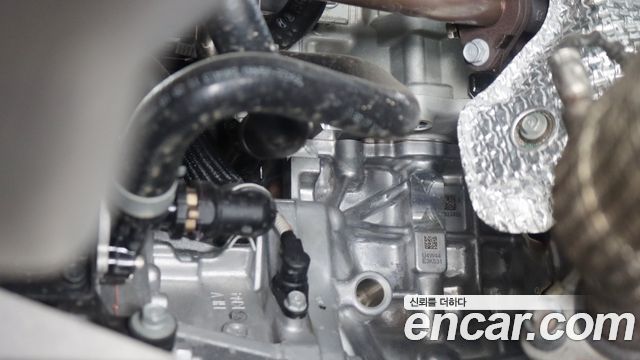 Hyundai Kona 2025 — photo 17