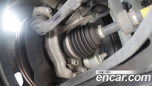 Hyundai Kona 2025 — photo 19
