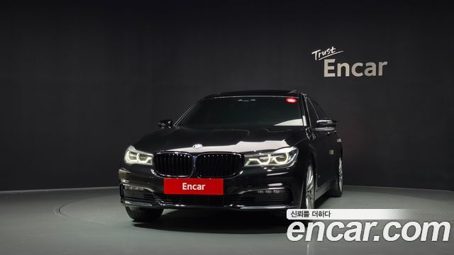 BMW 7-Series 2018 — photo 3