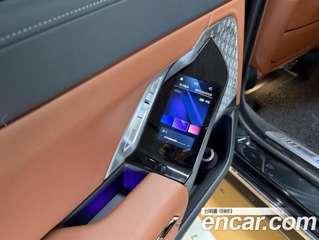 BMW 7-Series 2024 — photo 14