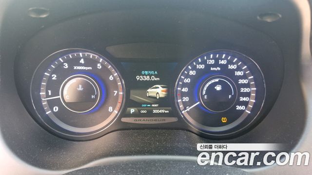 Hyundai Grandeur 2012 — photo 7