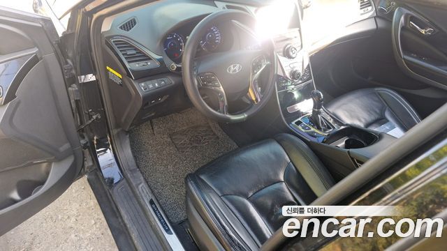 Hyundai Grandeur 2012 — photo 10