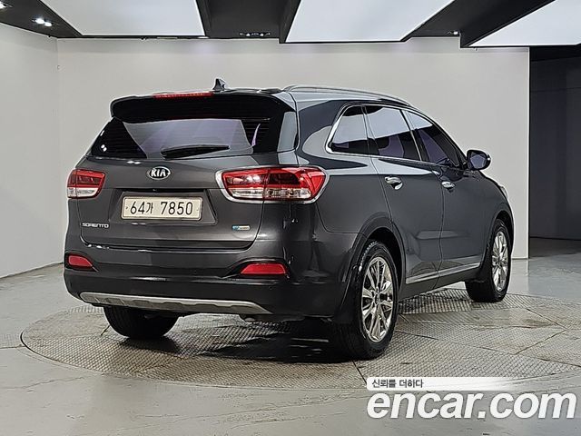 Kia Sorento 2015 — photo 4