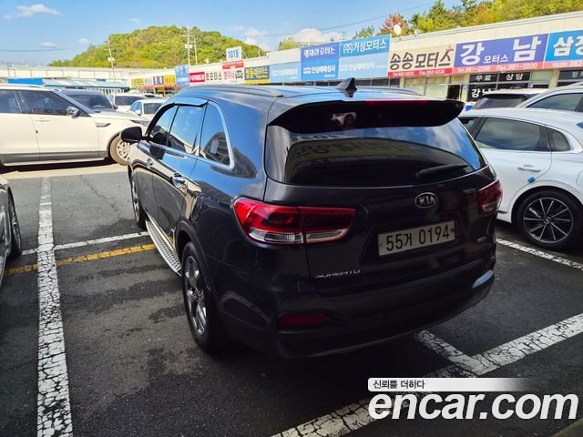 Kia Sorento 2016 — photo 2