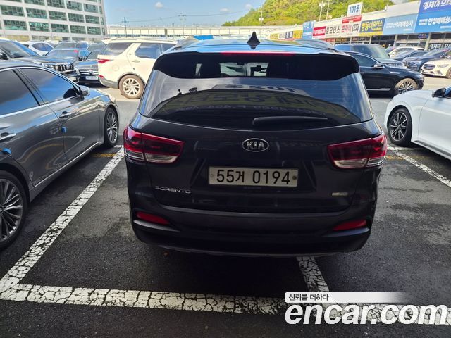 Kia Sorento 2016 — photo 4