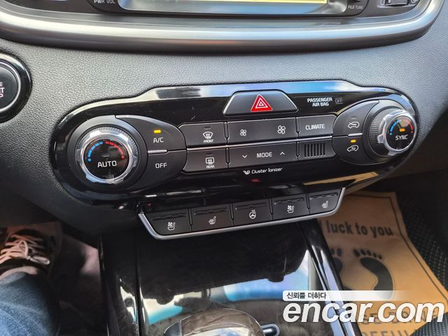 Kia Sorento 2016 — photo 14