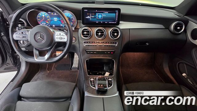 Mercedes-Benz C-Class 2022 — photo 7