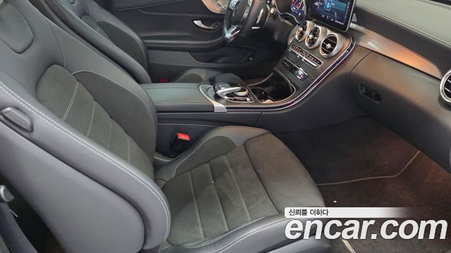 Mercedes-Benz C-Class 2022 — photo 9