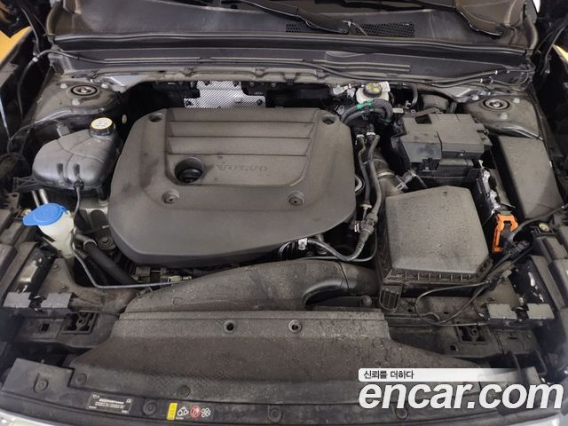Volvo XC40 2023 — photo 6