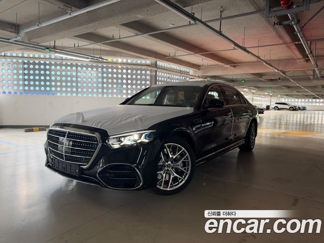 Mercedes-Benz S-Class 2027 — photo 1