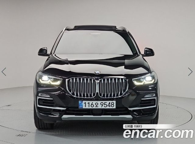 BMW X5 2019 — photo 2