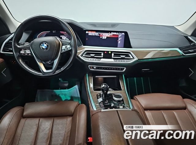 BMW X5 2019 — photo 7