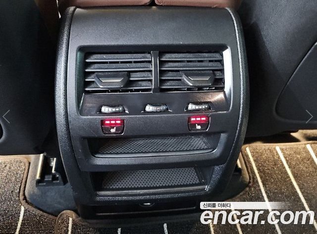 BMW X5 2019 — photo 13