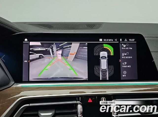 BMW X5 2019 — photo 16