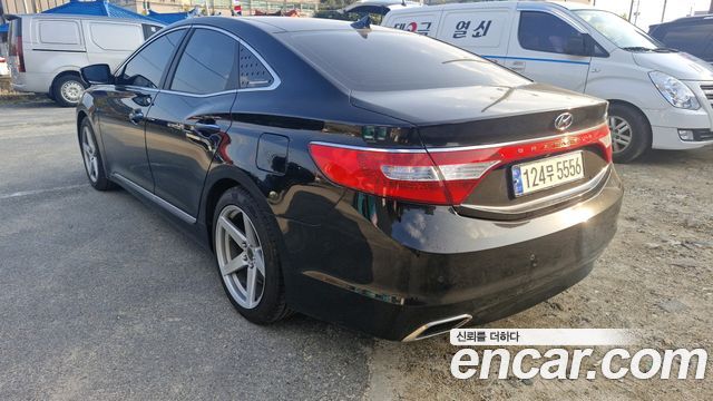 Hyundai Grandeur 2015 — photo 4