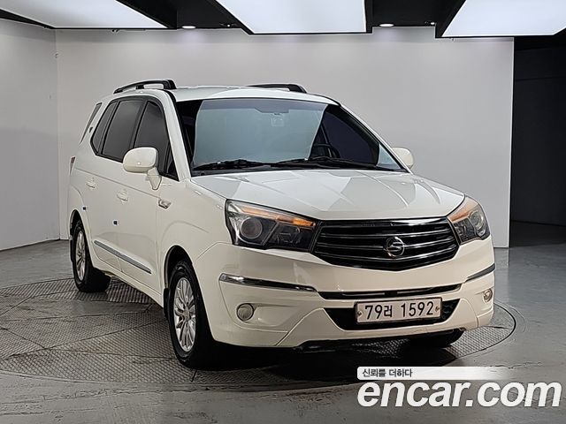 KG Mobility KORANDO 2014 — photo 2