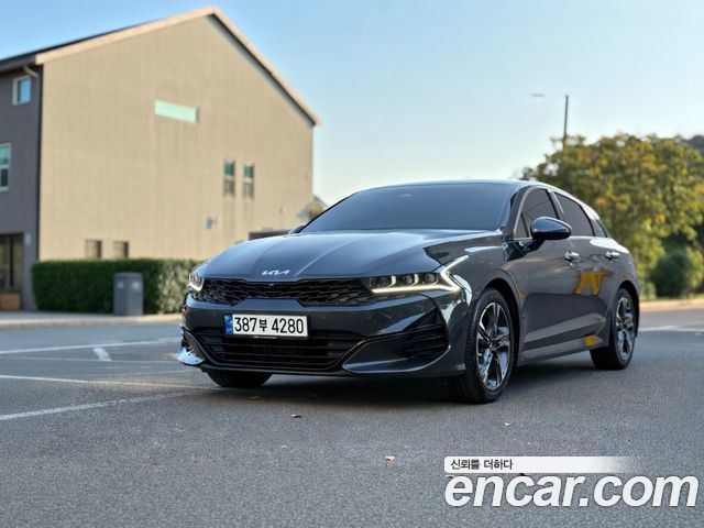 Kia K5 2023 — photo 3