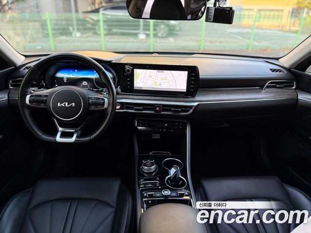 Kia K5 2023 — photo 7