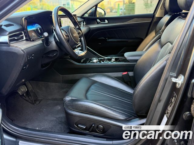 Kia K5 2023 — photo 11