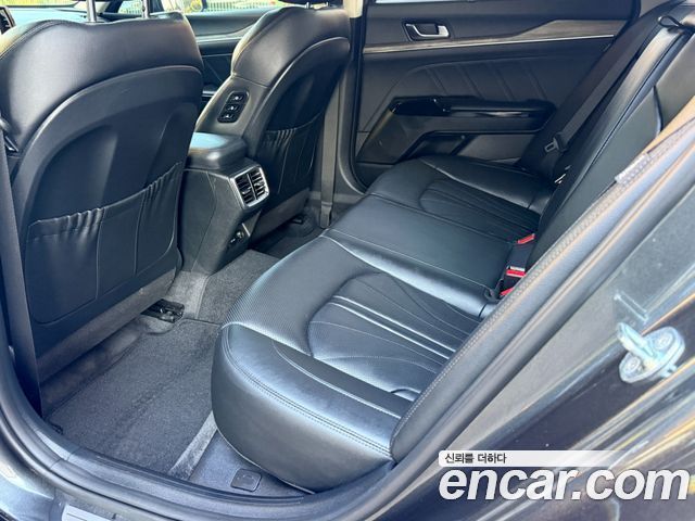 Kia K5 2023 — photo 12