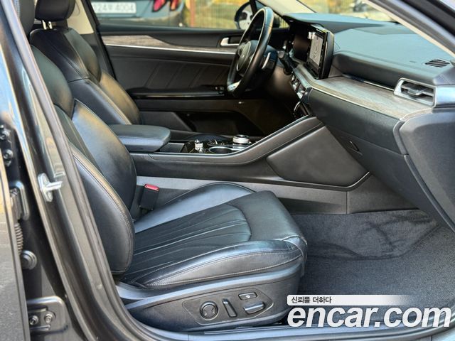 Kia K5 2023 — photo 20