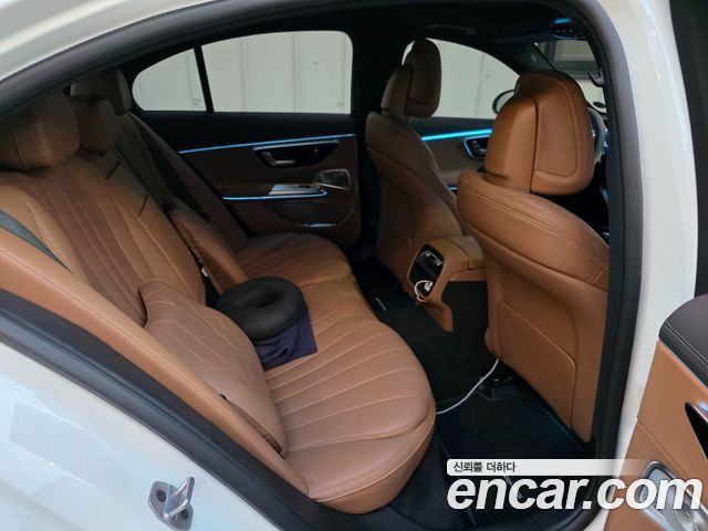 Mercedes-Benz E-Class 2026 — photo 11