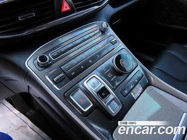 Hyundai Santafe 2021 — photo 10