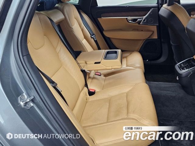 Volvo S90 2018 — photo 12