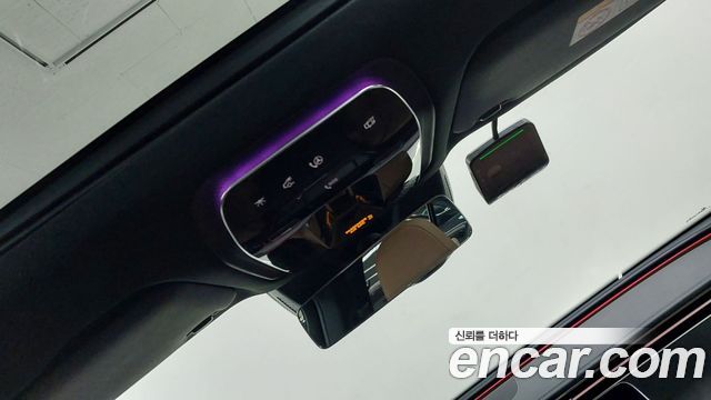 Mercedes-Benz E-Class 2026 — photo 17