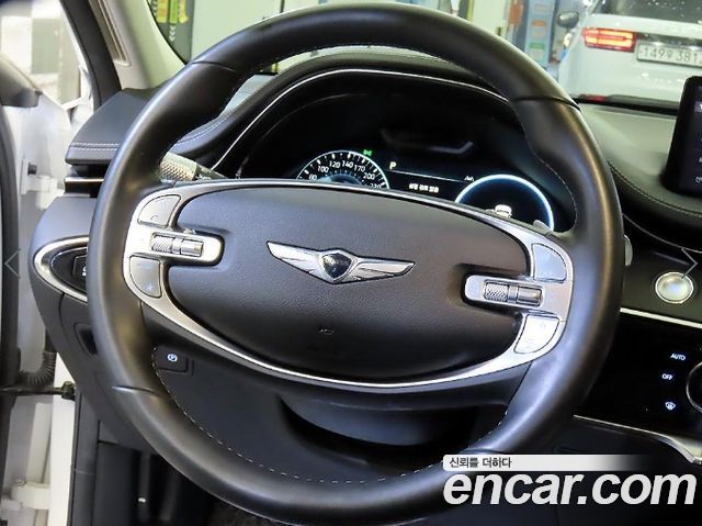 Genesis GV70 2023 — photo 7