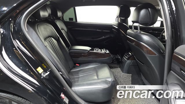 Genesis EQ900 2016 — photo 12