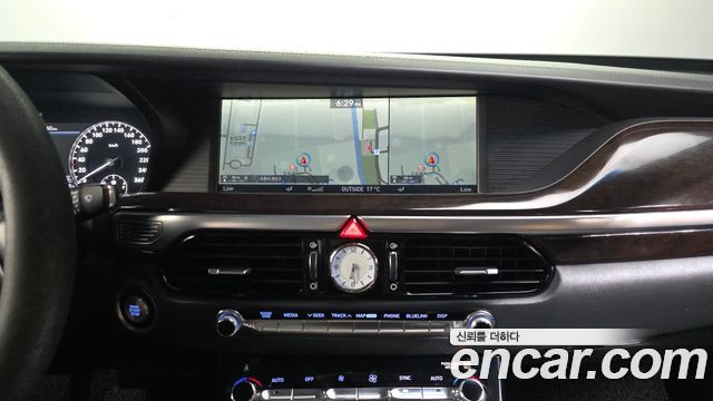 Genesis EQ900 2016 — photo 14