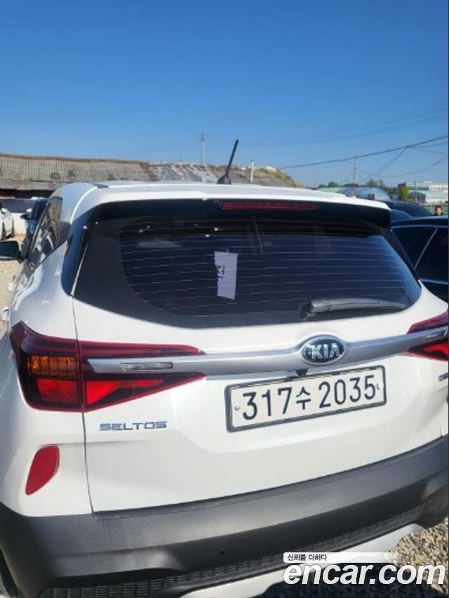 Kia Seltos 2020 — photo 2