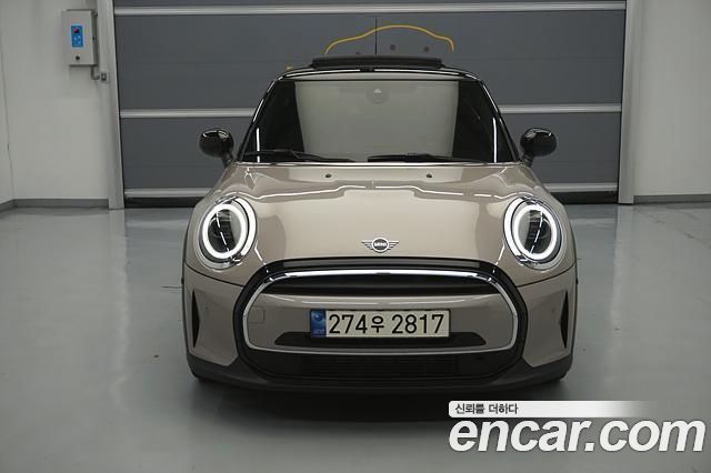 Mini Cooper 2024 — photo 2