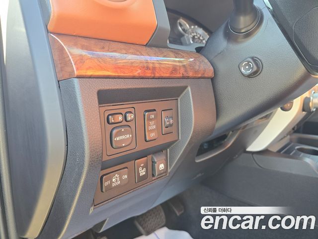 Toyota Tundra 2016 — photo 15