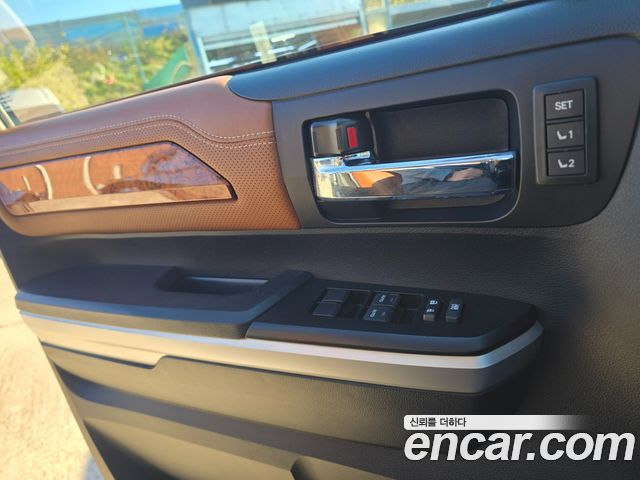 Toyota Tundra 2016 — photo 17