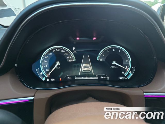 Genesis GV70 2023 — photo 8