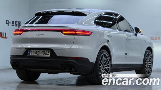 Porsche Cayenne 2022 — photo 4