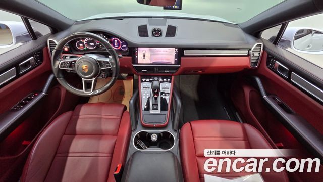 Porsche Cayenne 2022 — photo 7