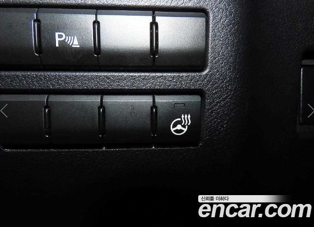 Lexus NX 2015 — photo 13