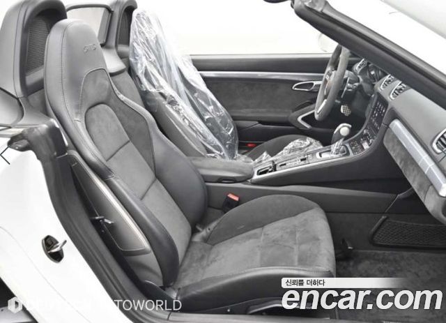 Porsche 718 2018 — photo 10