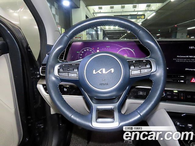 Kia Sportage 2023 — photo 8