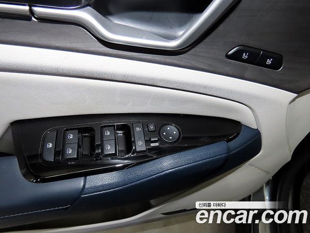 Kia Sportage 2023 — photo 13