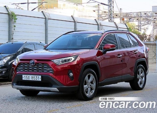 Toyota RAV4 2019 — photo 2